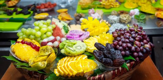 מתנה מושלמת ליולדת מושלמת – מגשי פירות לחדרי הלידה